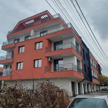 Nera Next To Paradise Mall Lozenetz Apartment