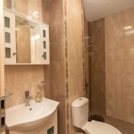 Nera Next To Paradise Mall Lozenetz Apartment *